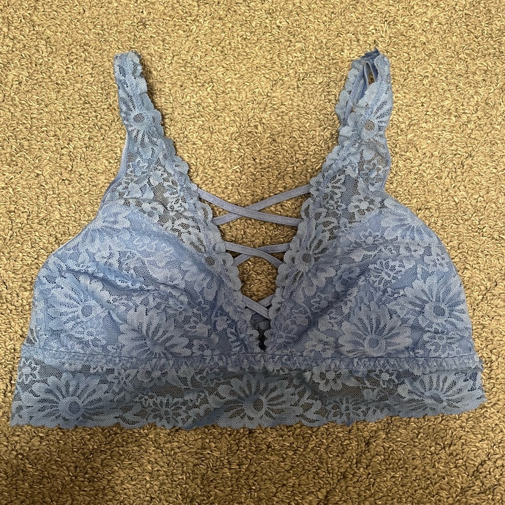 Victoria’s Secret PINK Bralette never worn ‼️price drop‼️